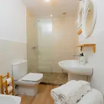Surf House Gaviotas 타리파